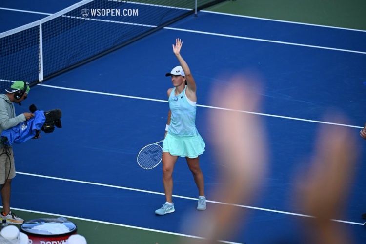 机遇与挑战 机遇与挑战