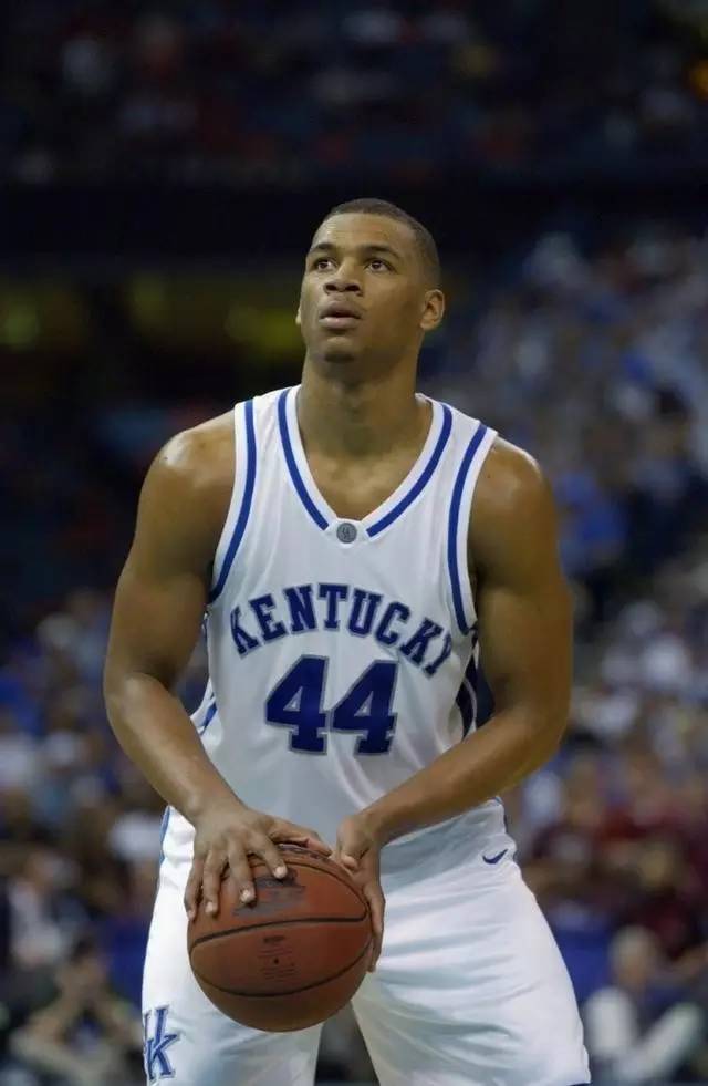 首名上垒后 首名上垒后